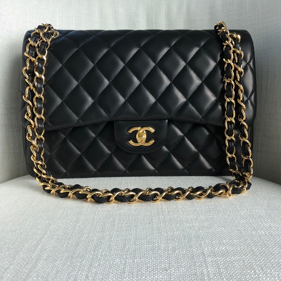 CHANEL Handbags - Brand NEW ! CHANEL Jumbo Lambskin with gold hw